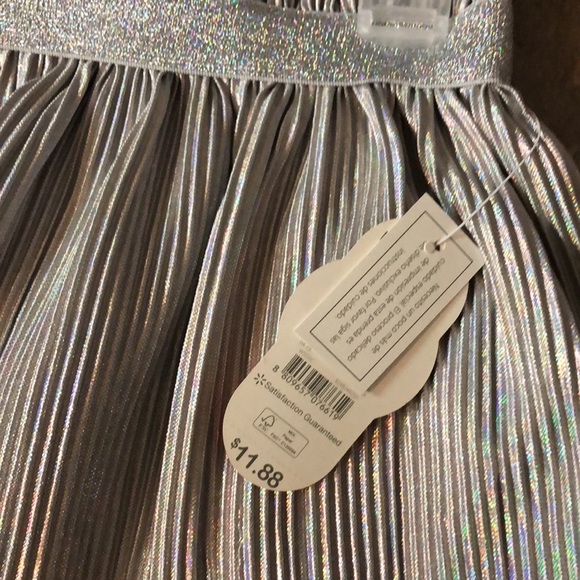 Metallic silver shimmer skirt - Picture 6 of 6